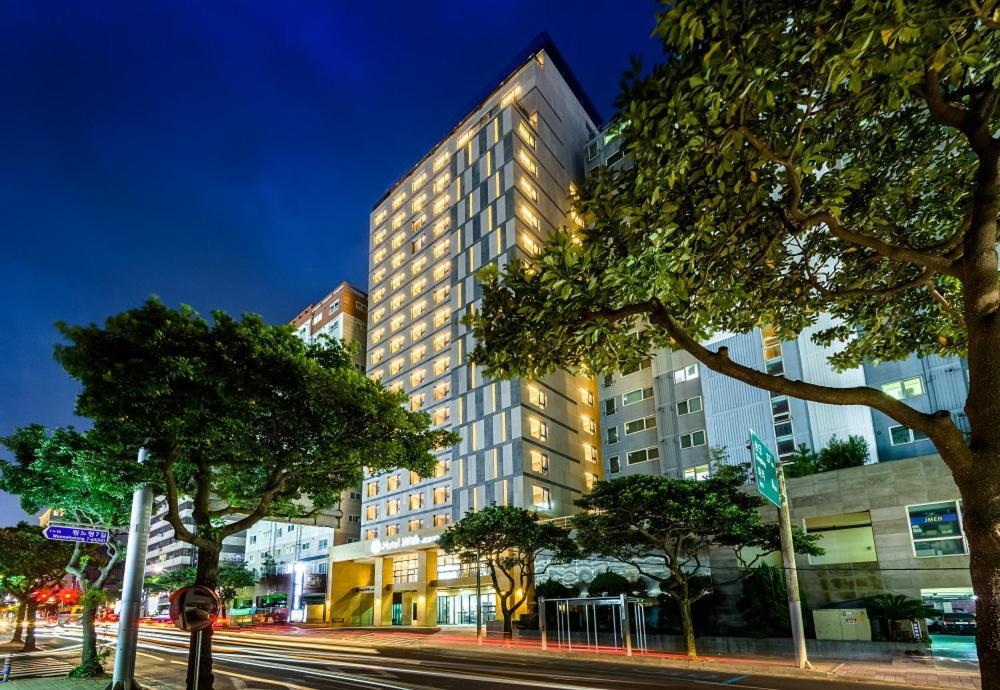 Hotel With City Jeju Buitenkant foto