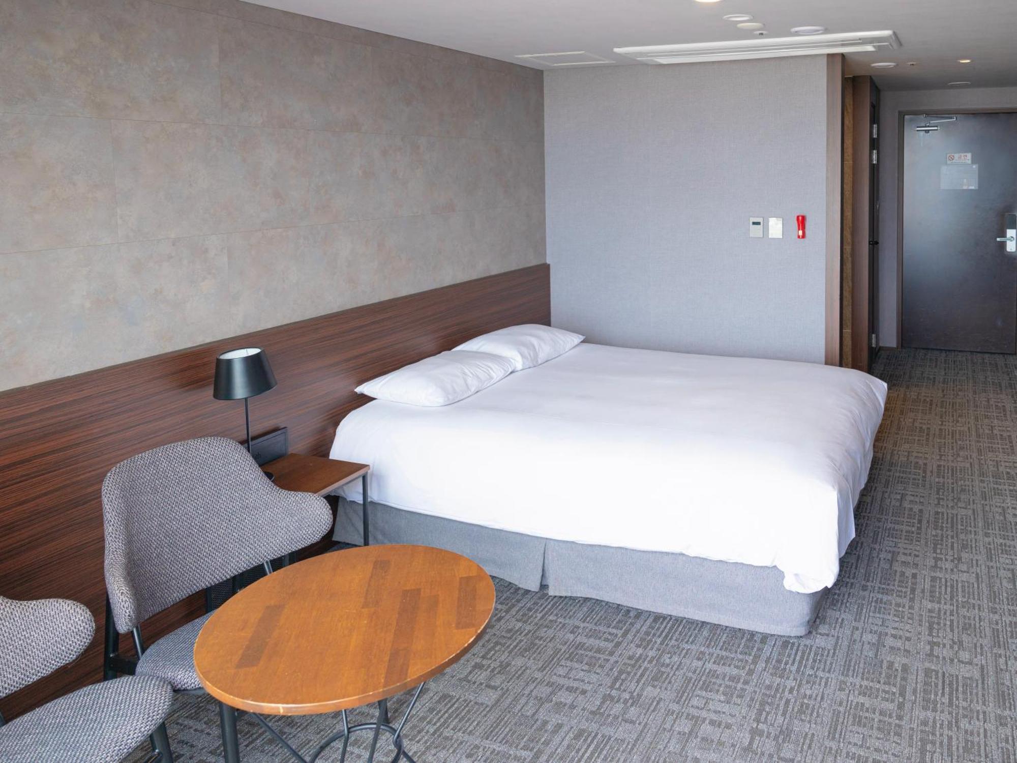 Hotel With City Jeju Buitenkant foto